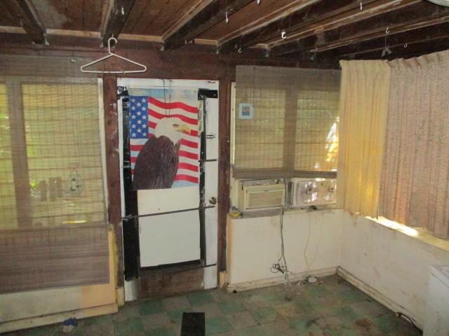 PLUMOSA PARK RIV BCH - Residential