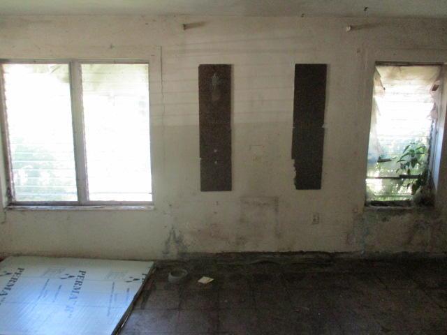 PLUMOSA PARK RIV BCH - Residential