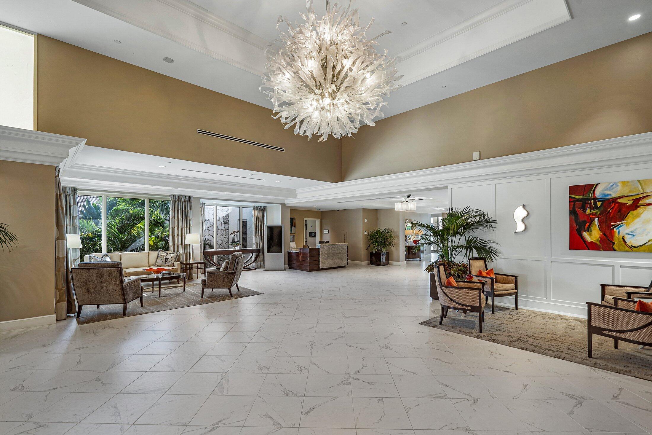 STRATFORD AT HUNTERS RUN CONDO - Residential