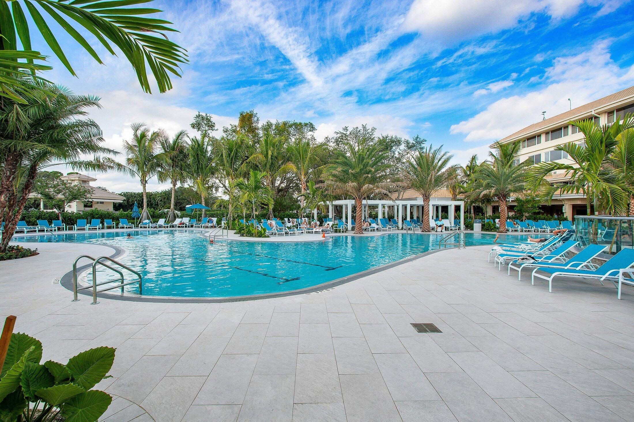 STRATFORD AT HUNTERS RUN CONDO - Residential