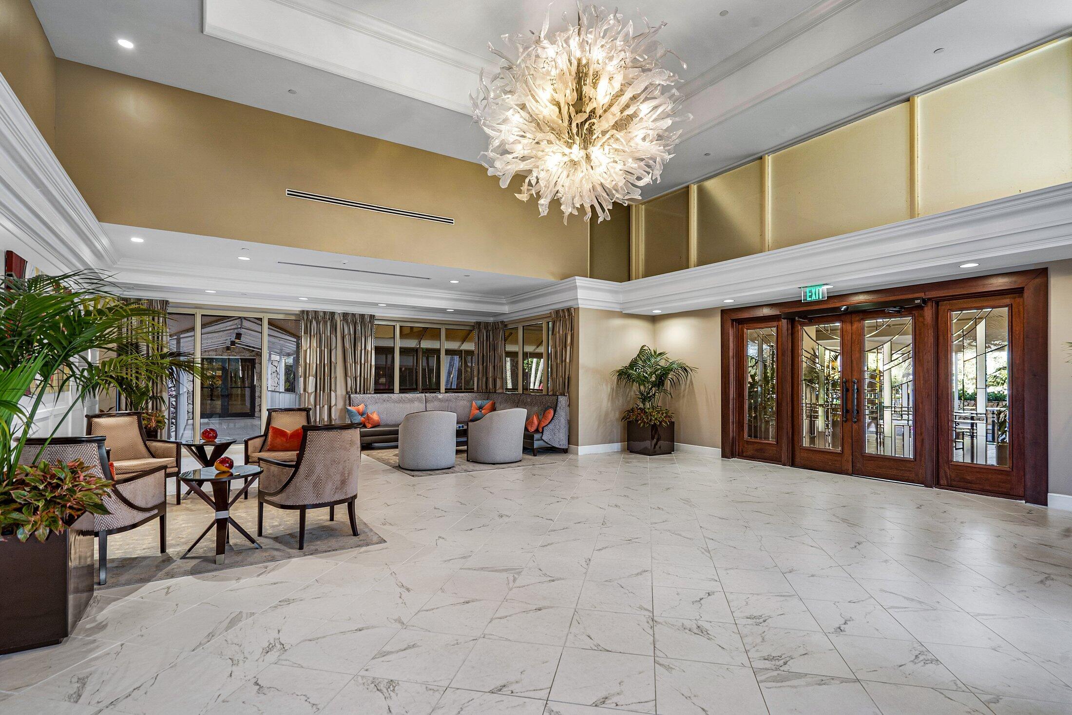 STRATFORD AT HUNTERS RUN CONDO - Residential