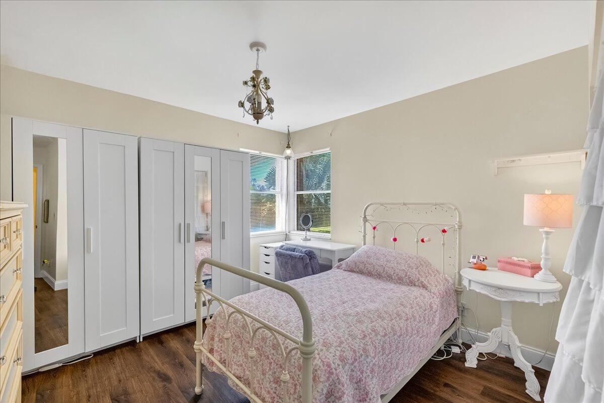 BOCA CHASE 9A - Residential