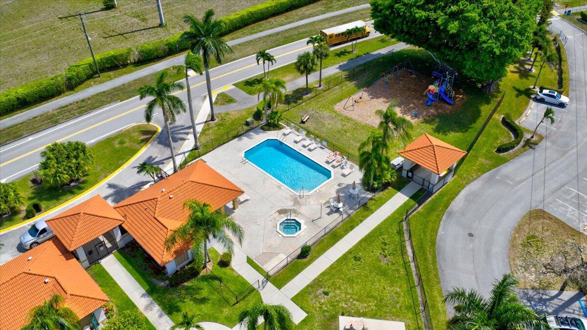 BOCA CHASE 9A - Residential