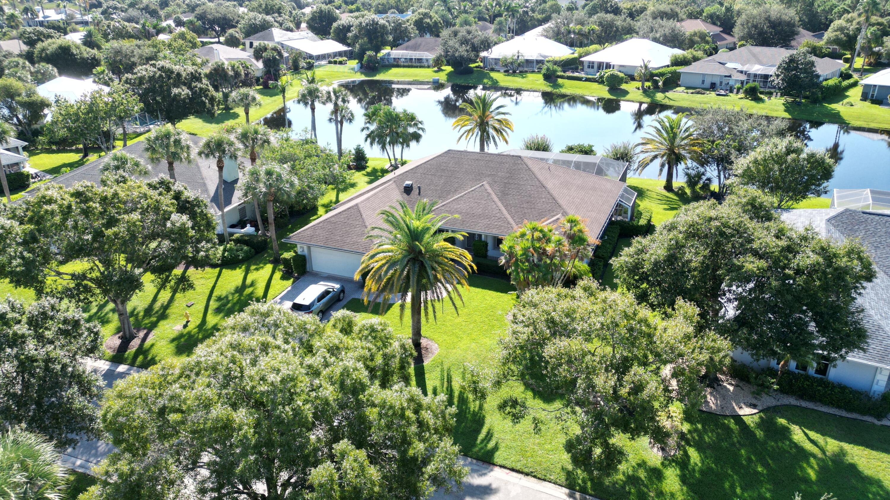 2263 SW DANFORTH Circle