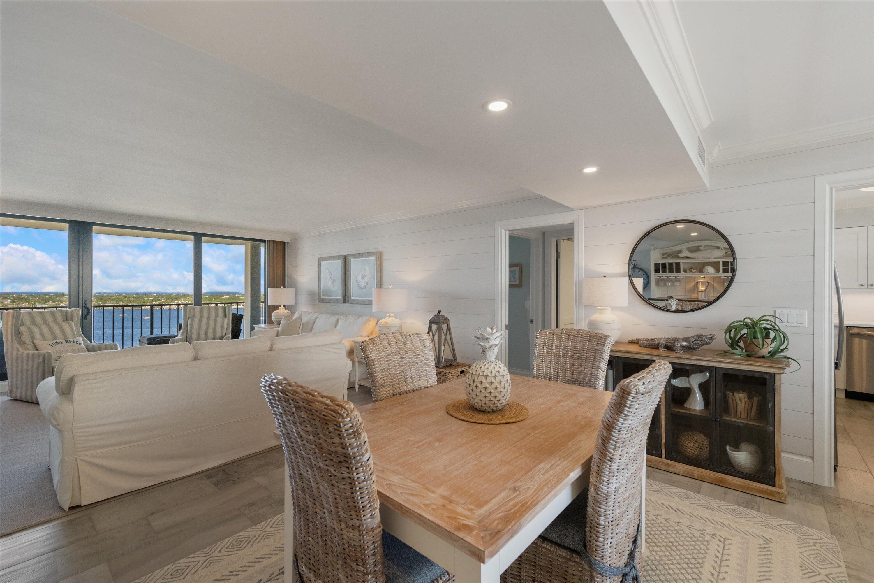 136 Lakeshore Drive Ph-13
