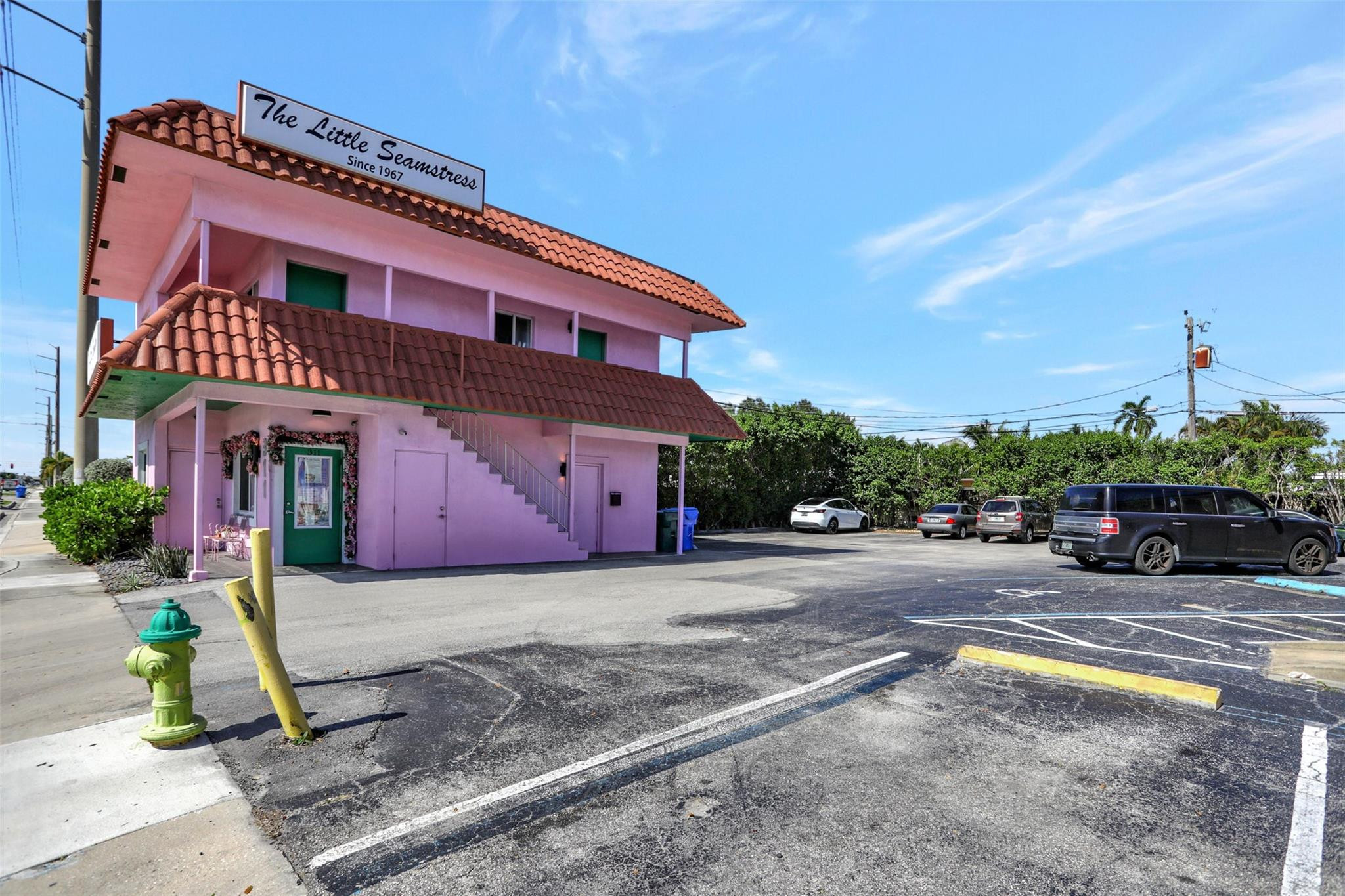 311 NE 44th Street