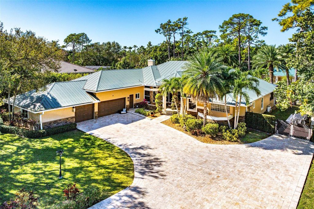 Photo of 7033 NW 63rd Way, Parkland, FL 33067 (MLS # F10548787)