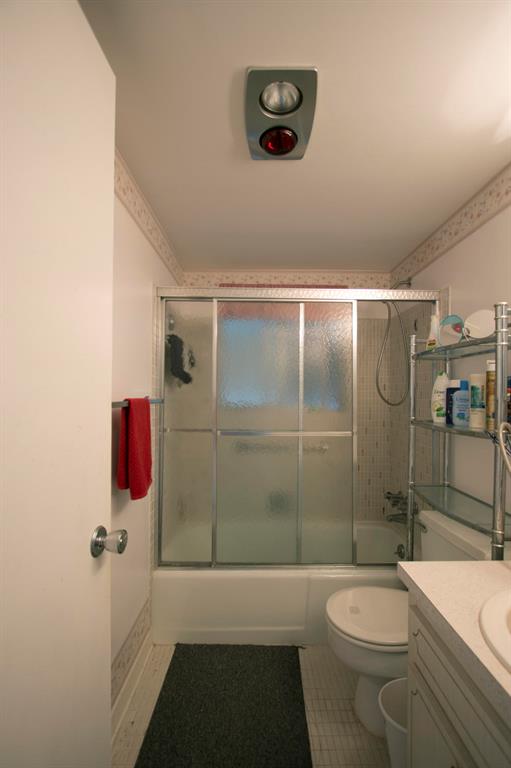 MURRY HILLS APT BLDG CONDO - Residential