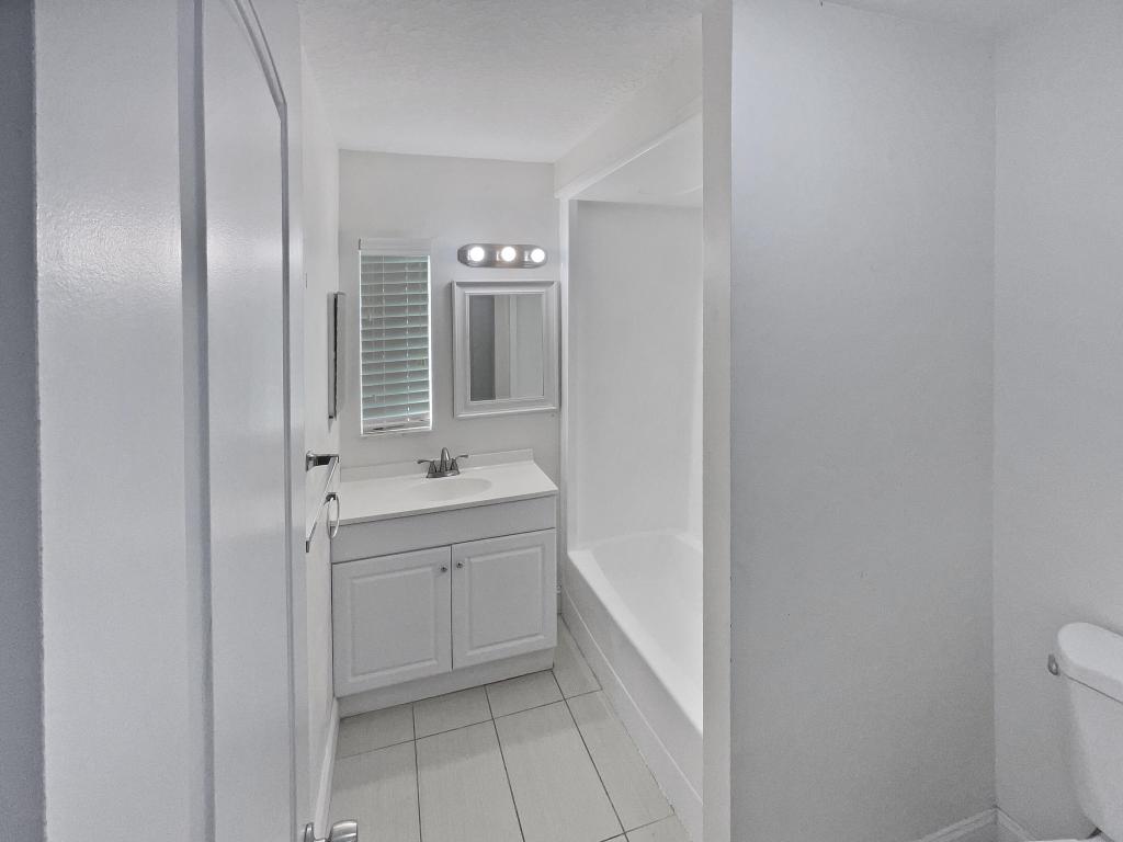 RIVER PARK UNIT 2 - Residential