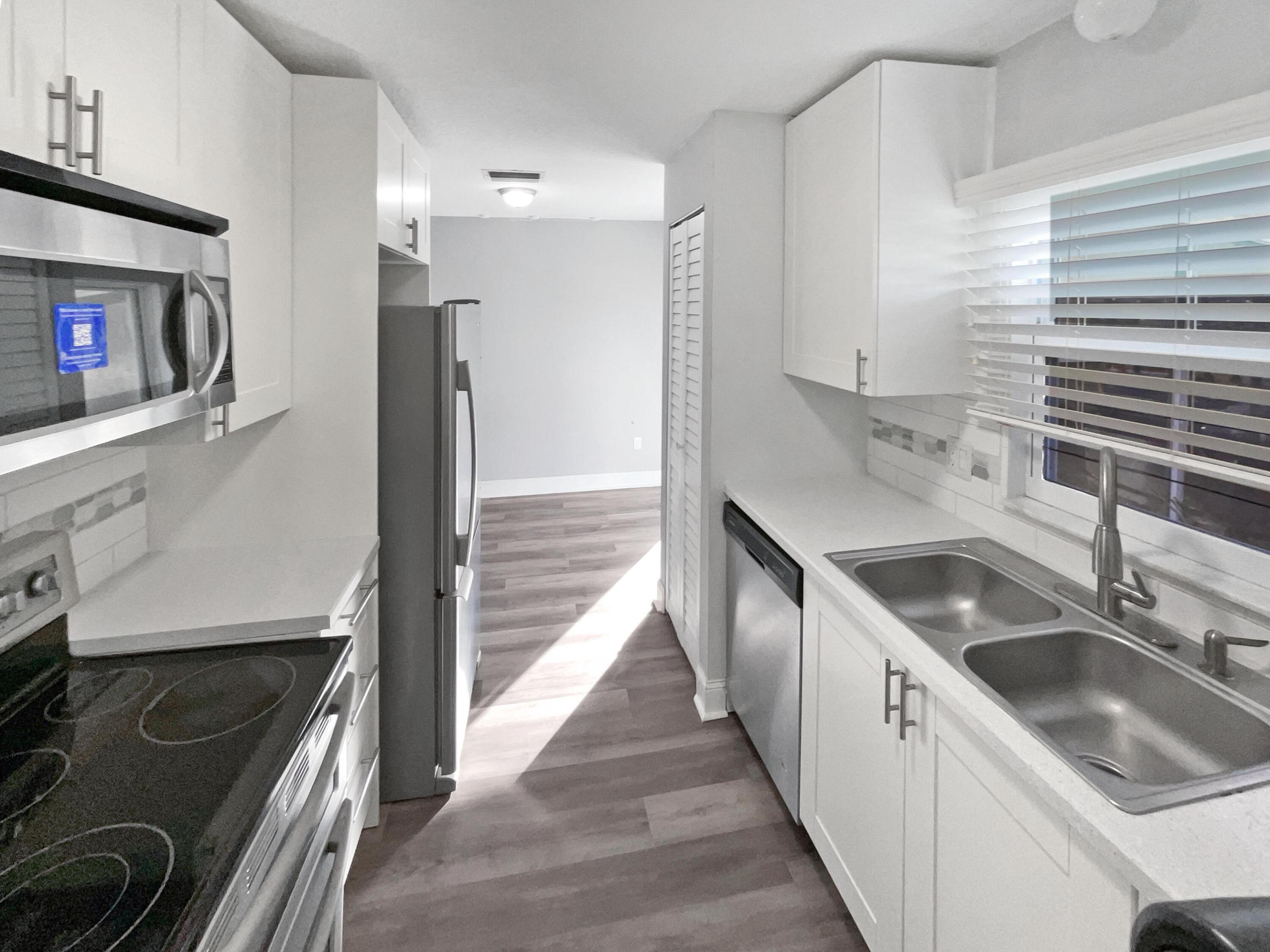 RIVER PARK UNIT 2 - Residential
