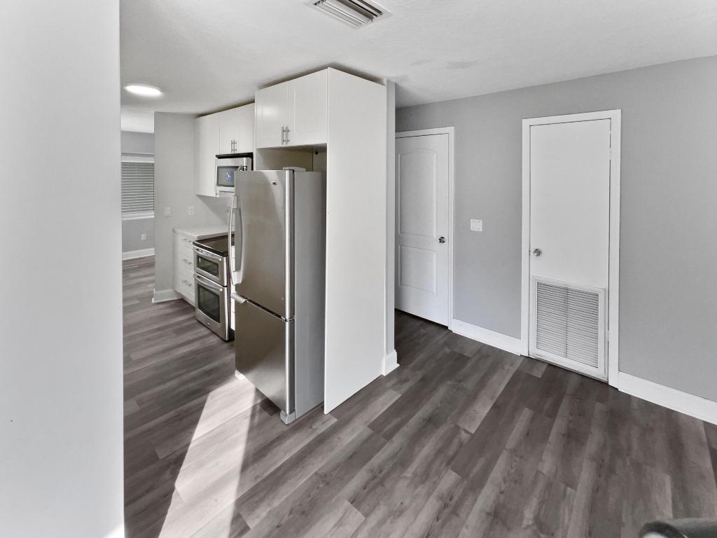 RIVER PARK UNIT 2 - Residential