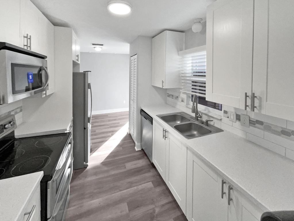 RIVER PARK UNIT 2 - Residential