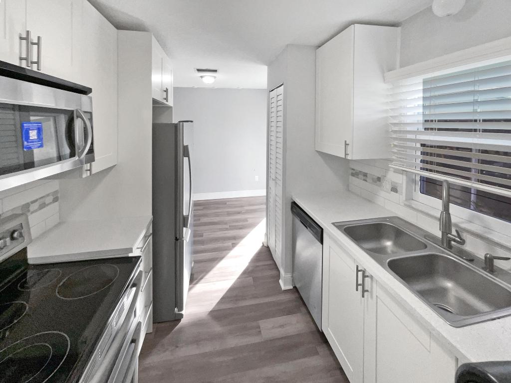 RIVER PARK UNIT 2 - Residential