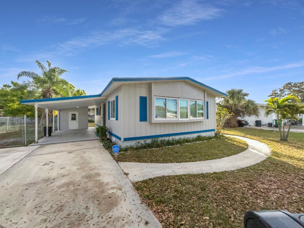 Photo of 409 Coconut Avenue E, Port Saint Lucie, FL 34952 (MLS # R11153604)