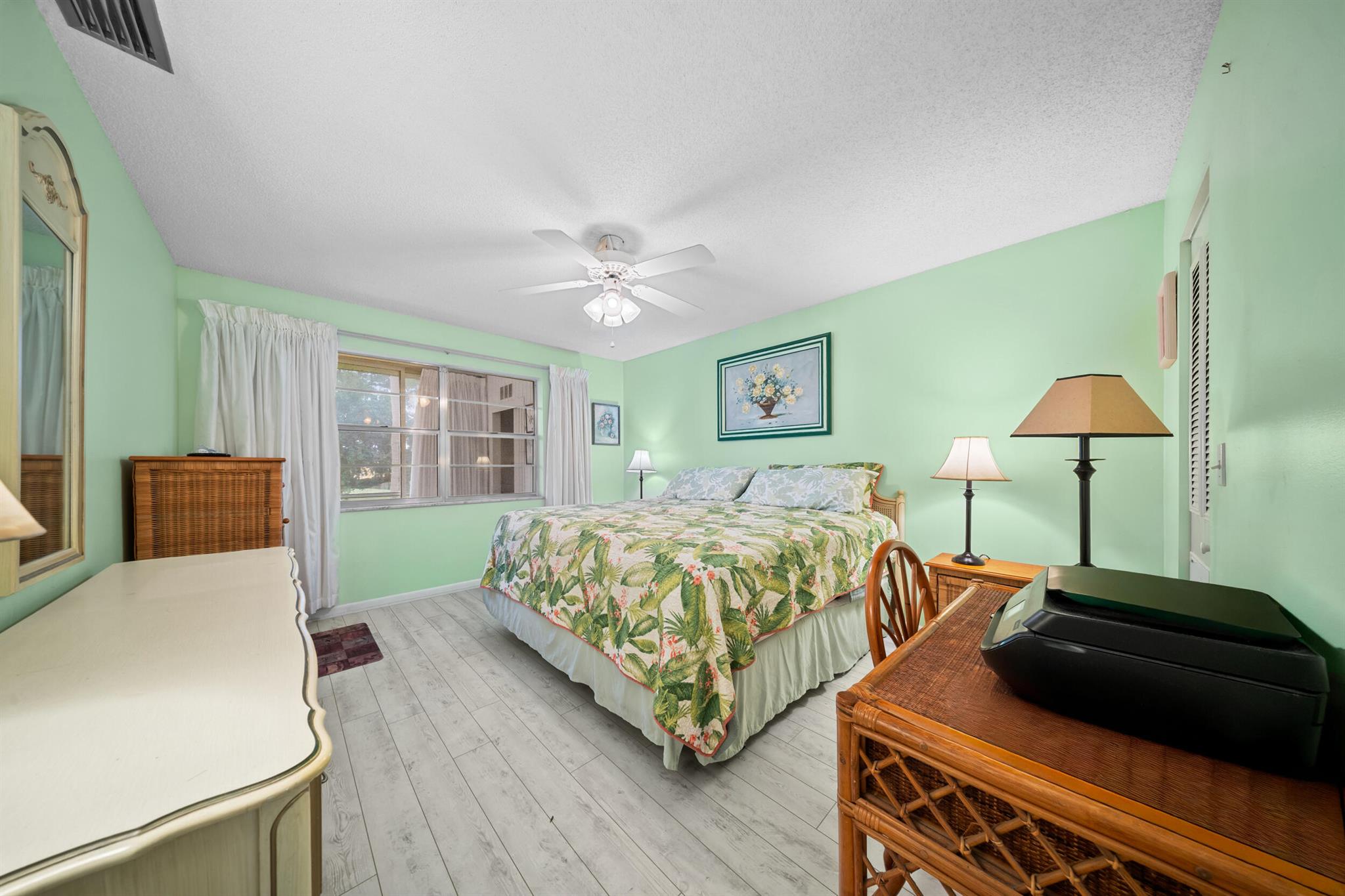 KING MOUNTAIN CONDO (AKA - Residential