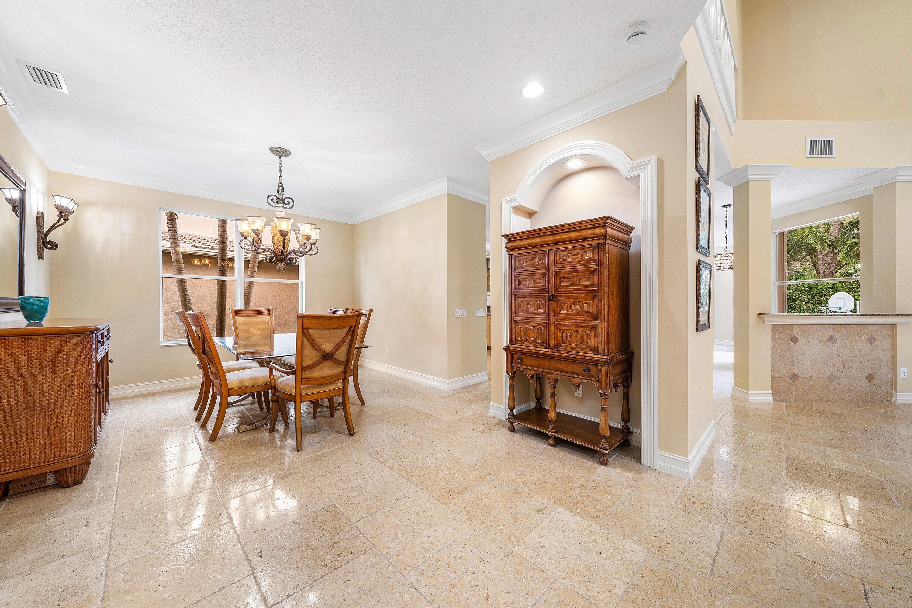 CANYON LAKES - Residential