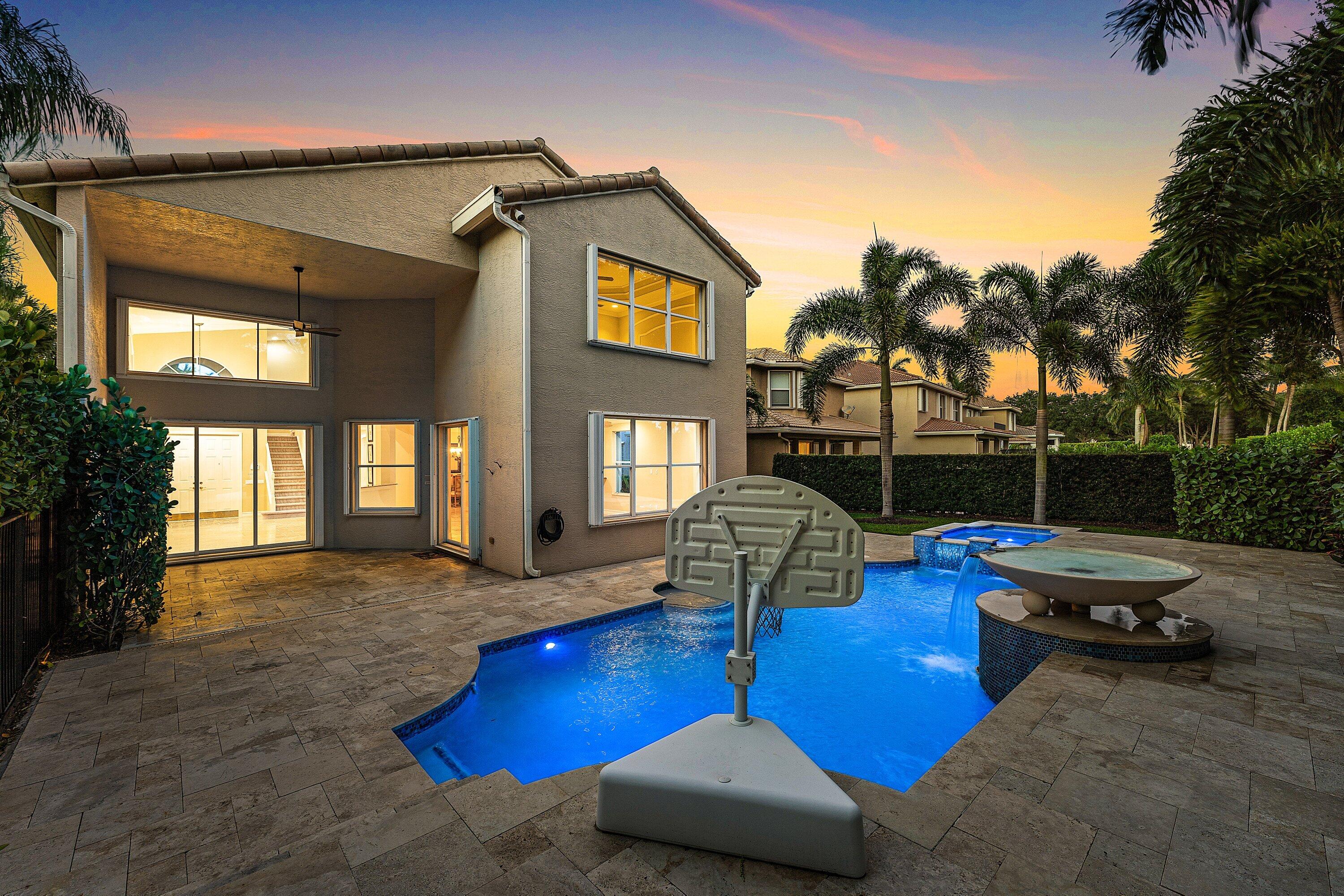 CANYON LAKES - Residential