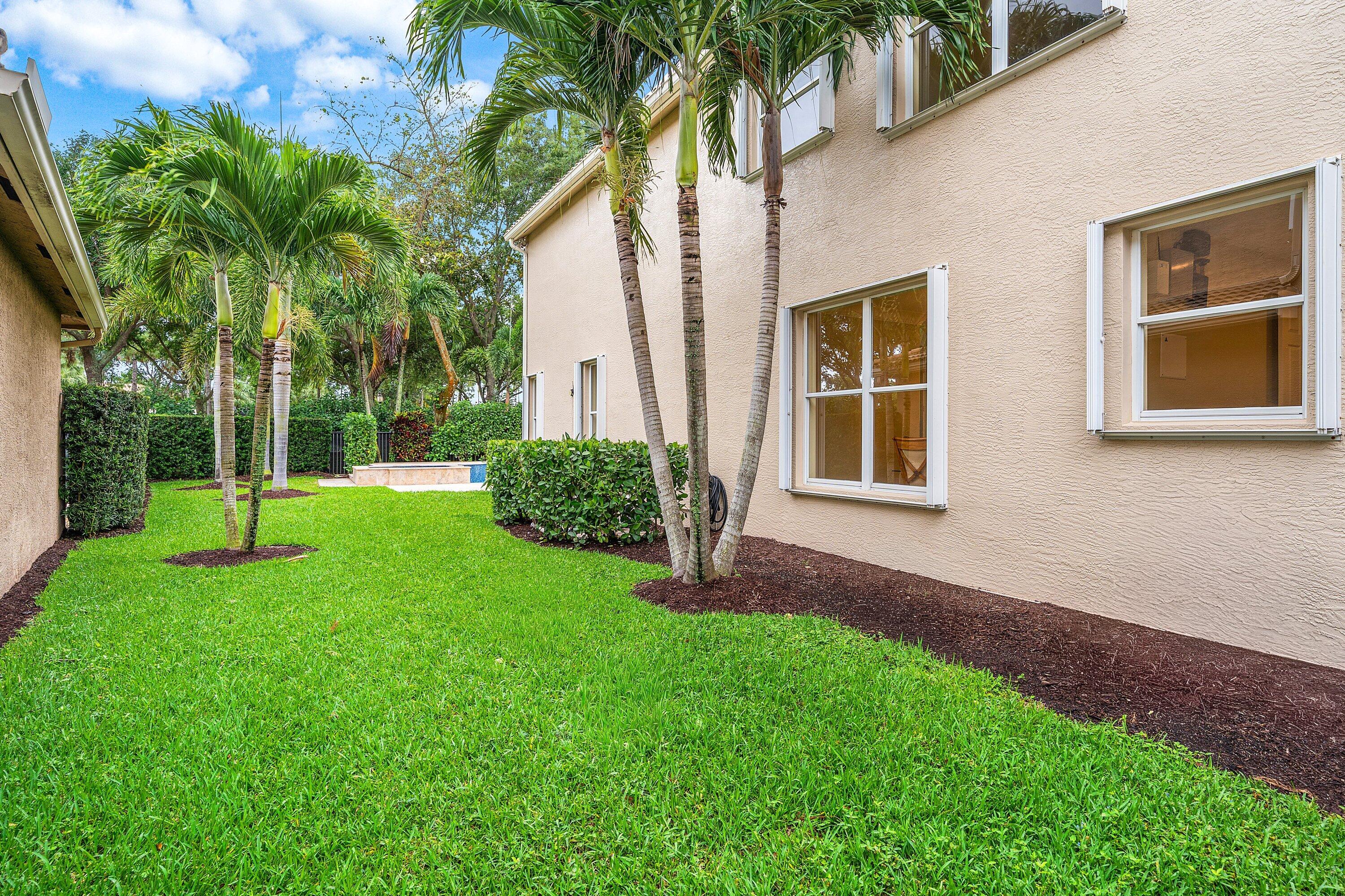 CANYON LAKES - Residential