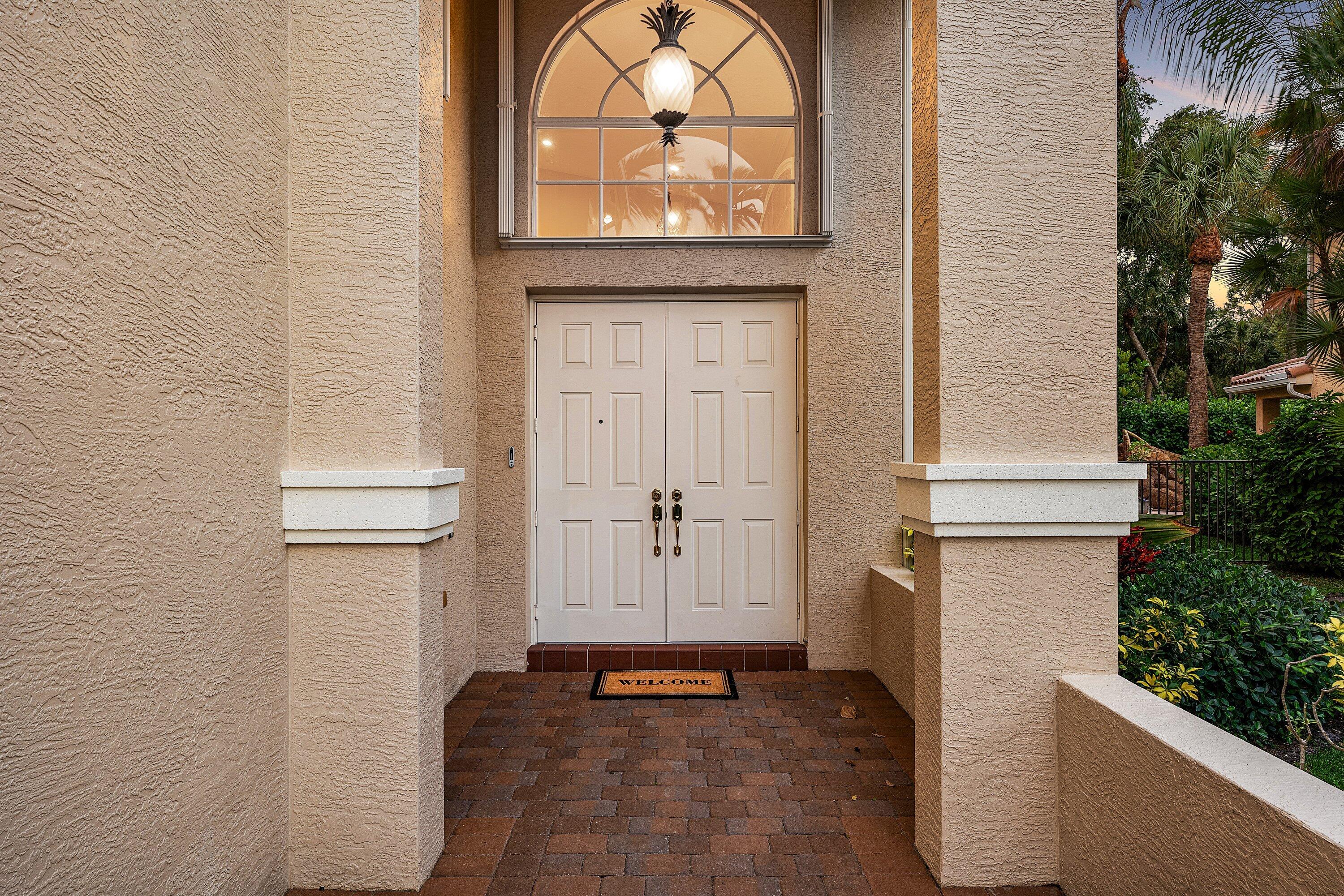 CANYON LAKES - Residential