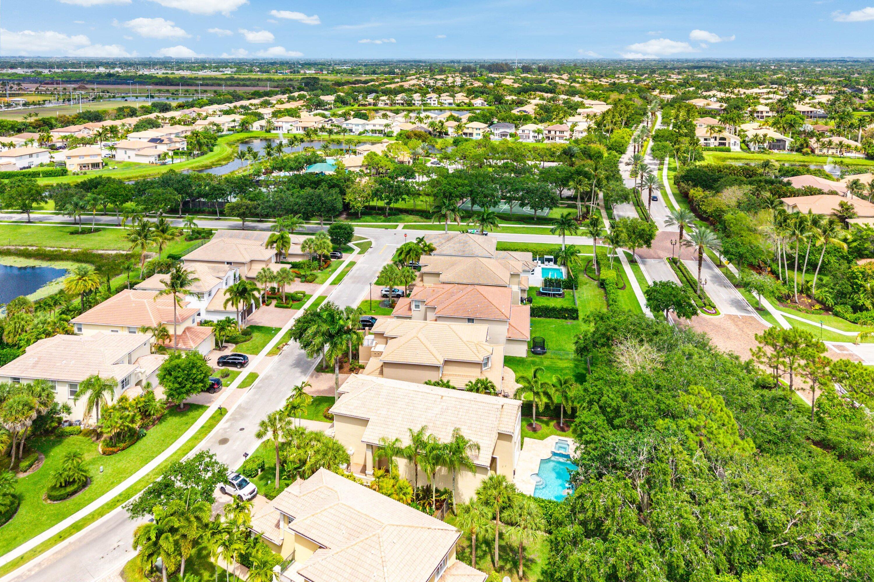 CANYON LAKES - Residential