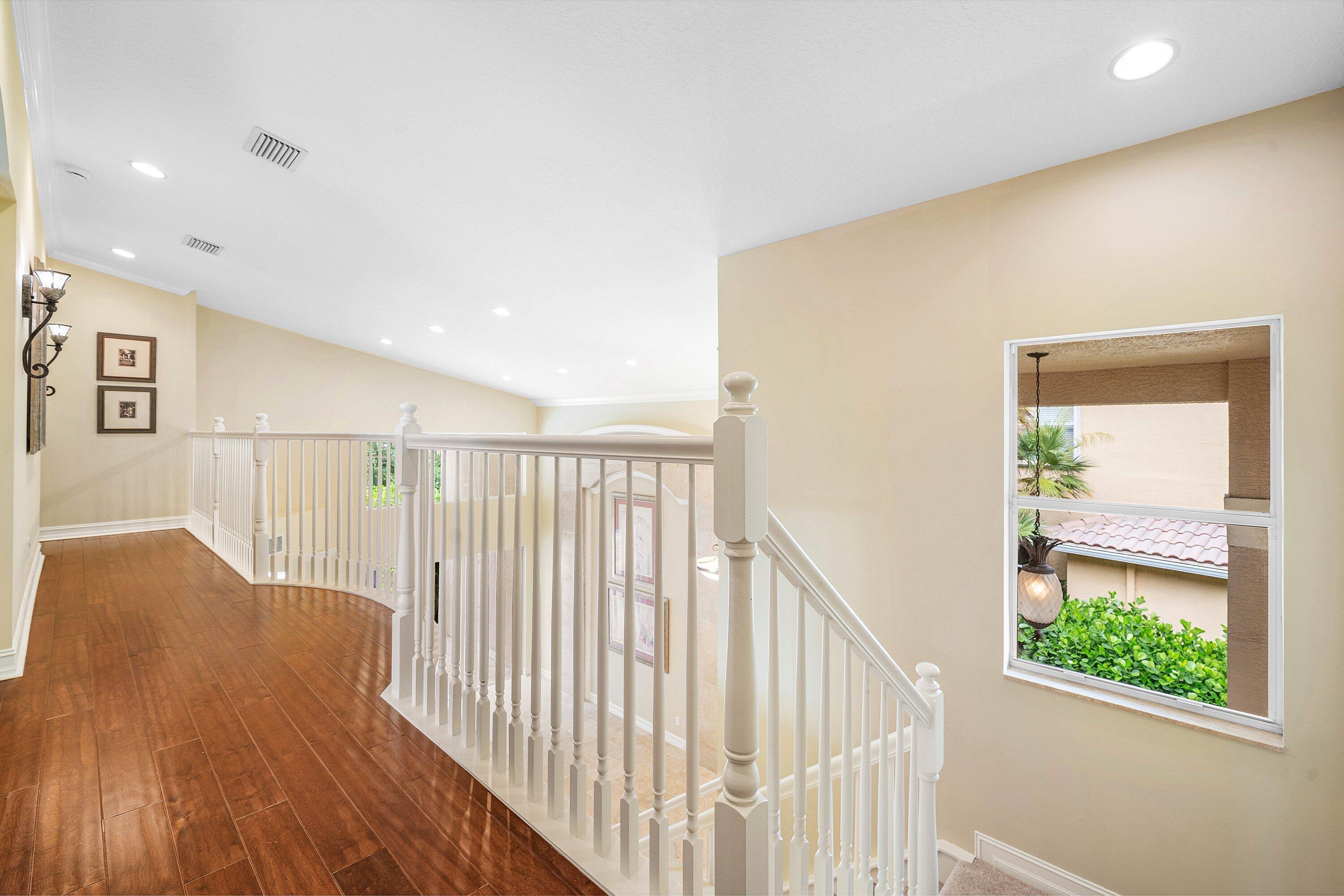 CANYON LAKES - Residential