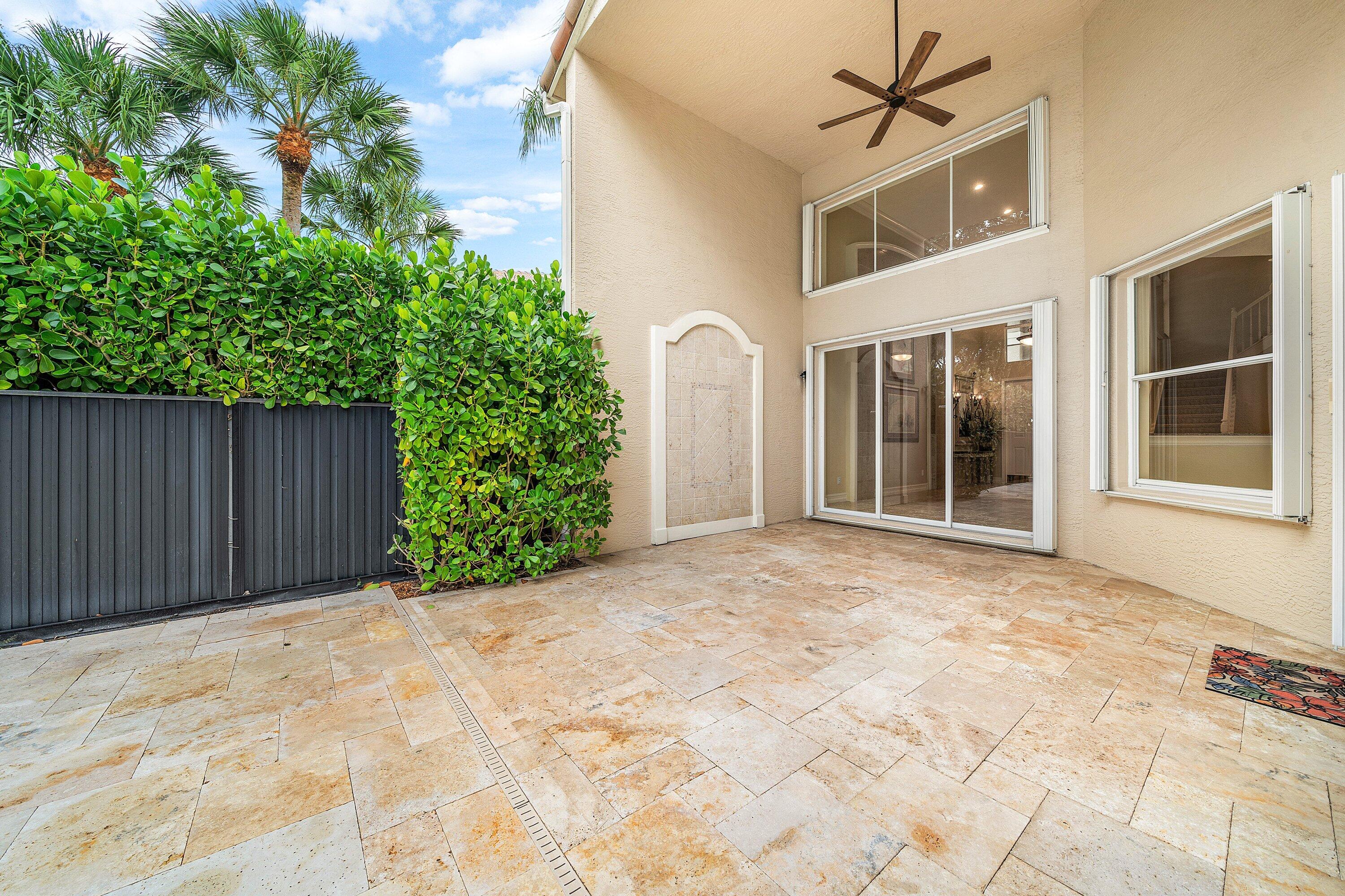 CANYON LAKES - Residential