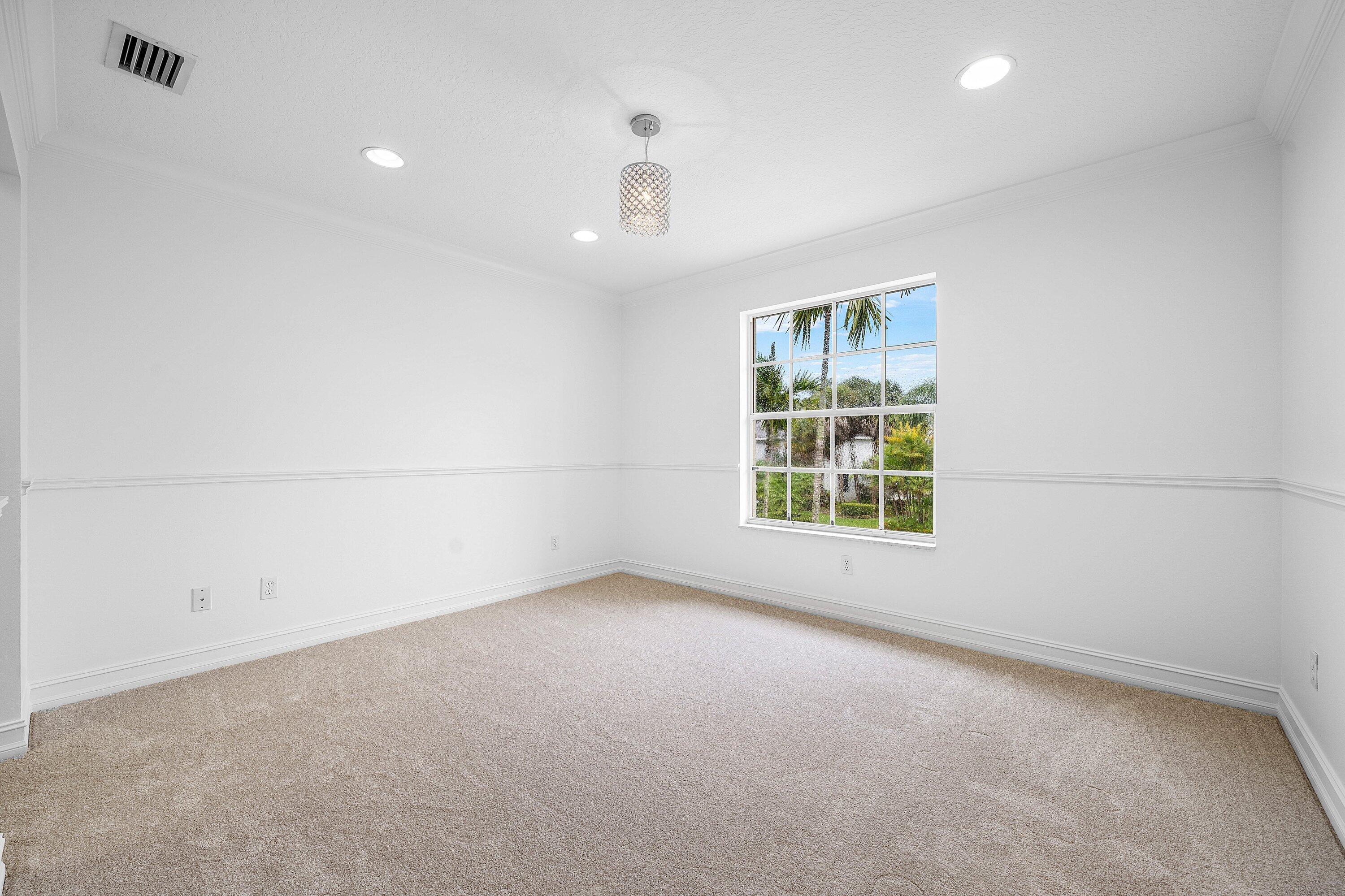 CANYON LAKES - Residential