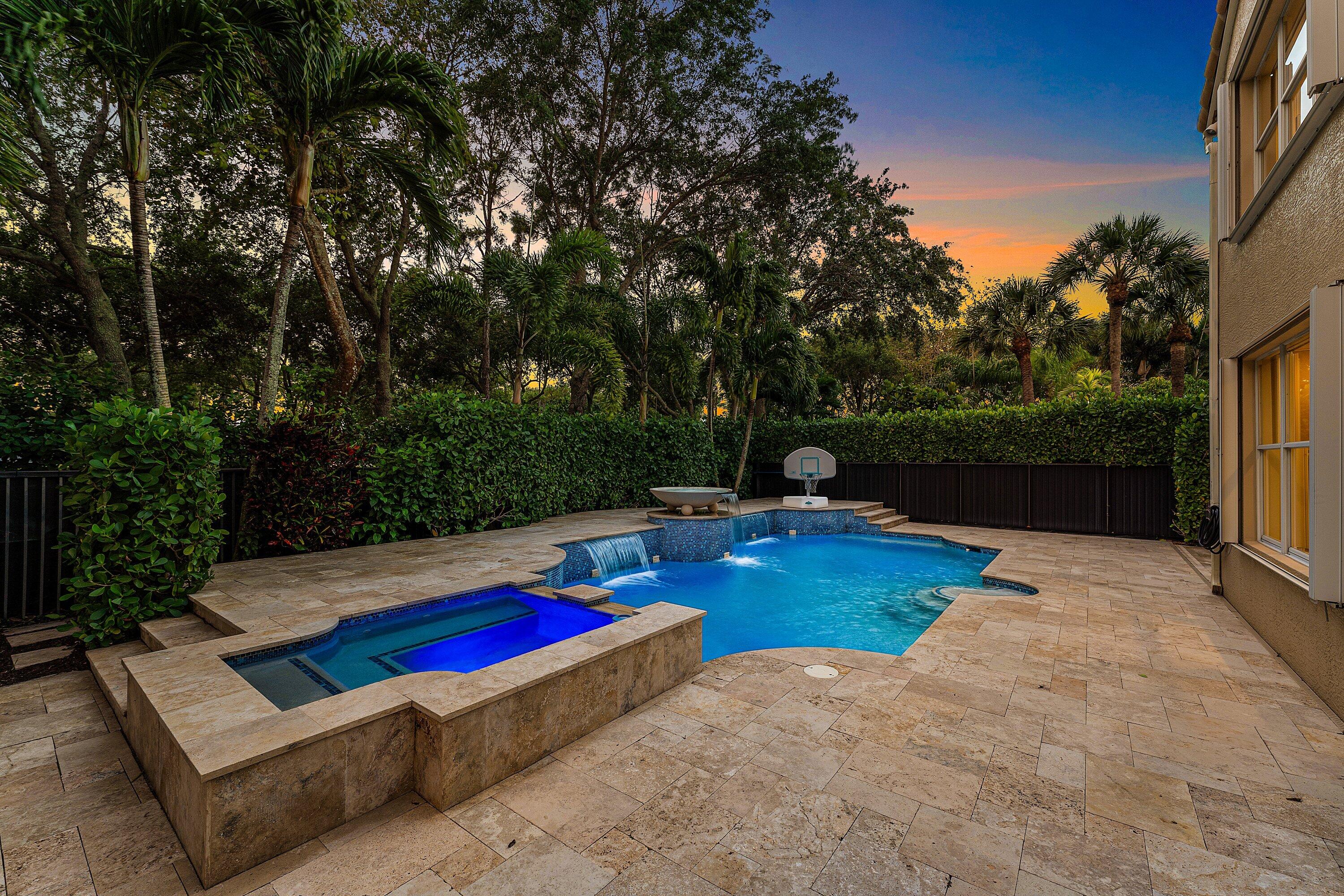 CANYON LAKES - Residential
