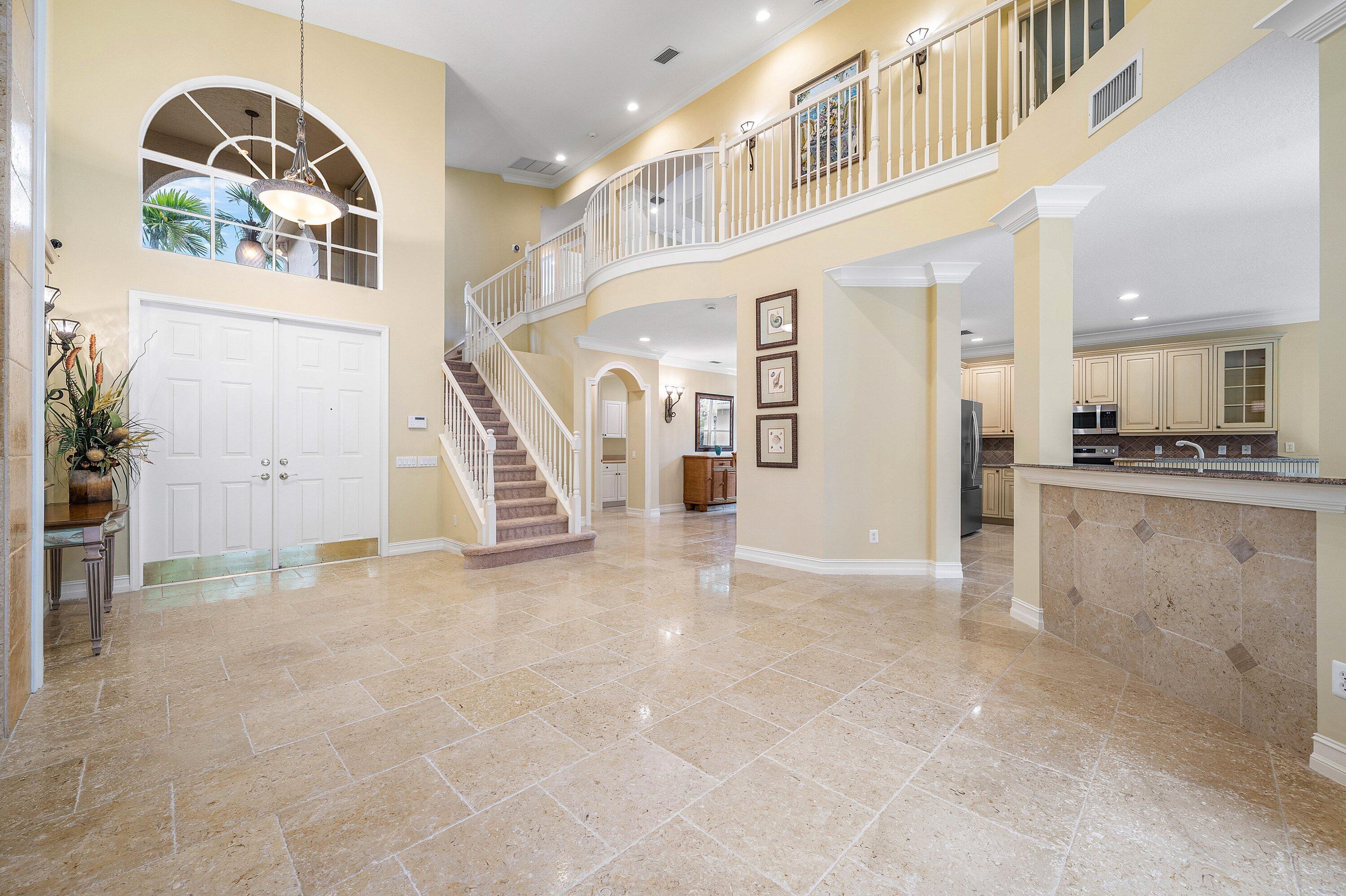 CANYON LAKES - Residential