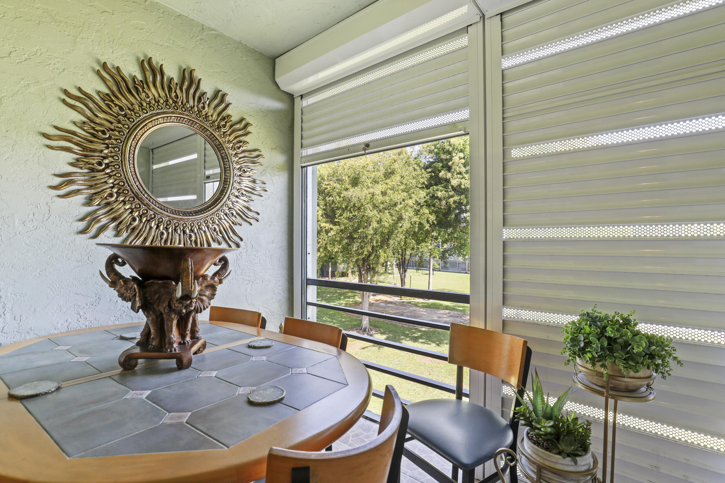 REGAL PALMS EATON CONDO - Residential