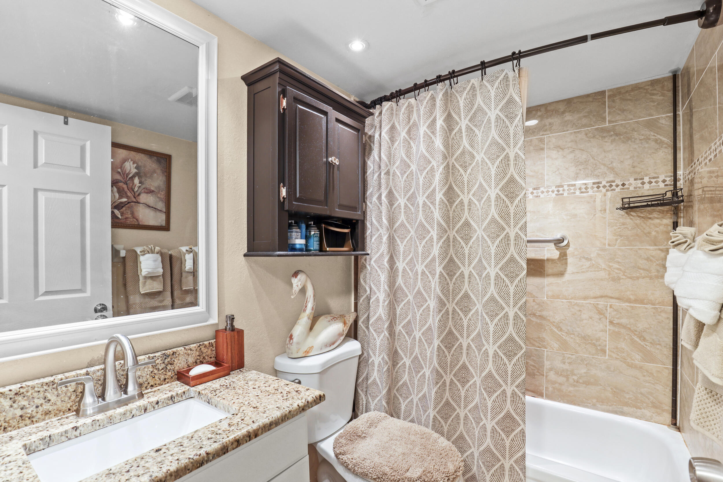 REGAL PALMS EATON CONDO - Residential