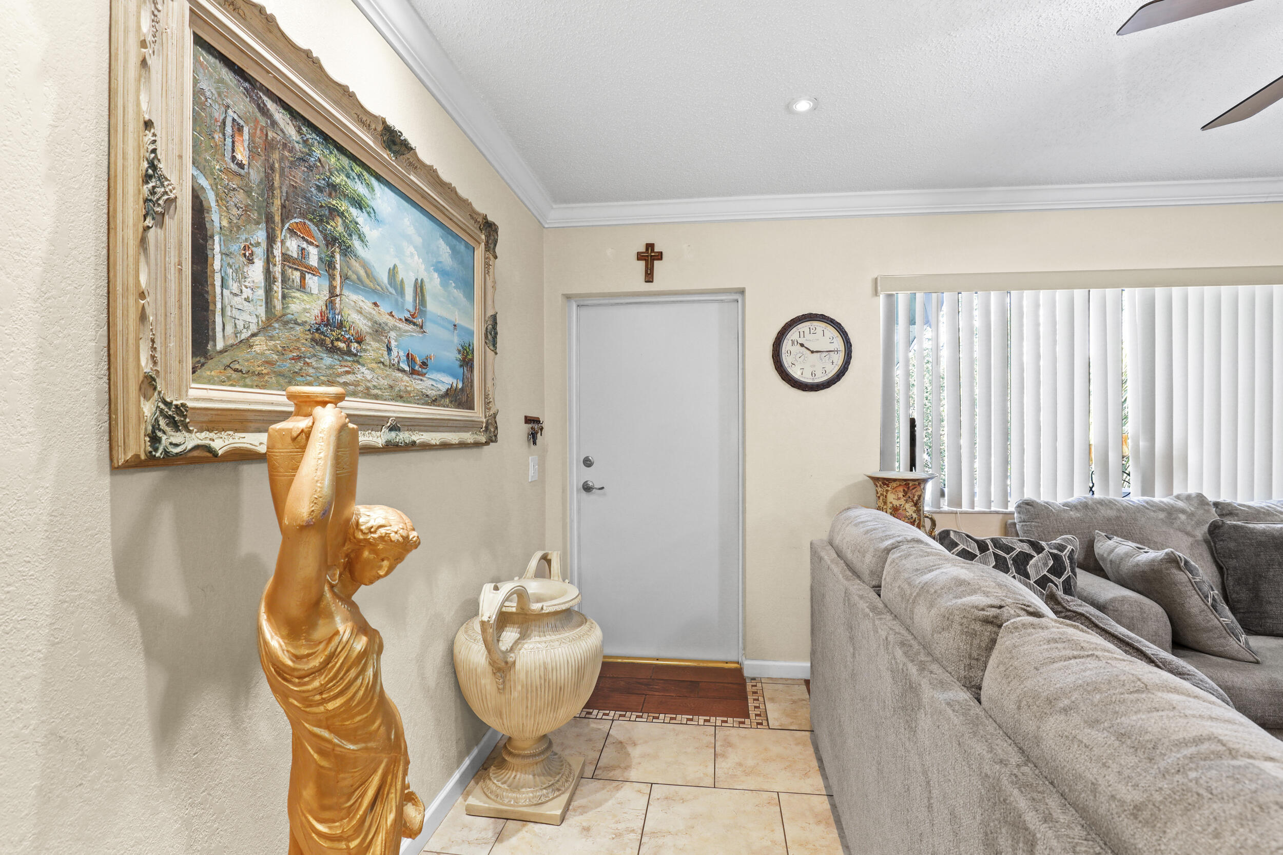 REGAL PALMS EATON CONDO - Residential