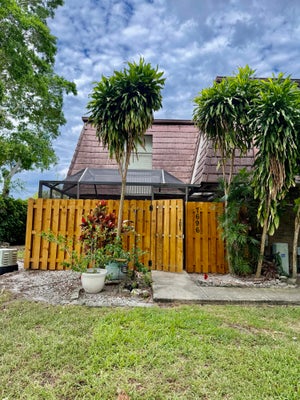 7696 COURTYARD RUN W, BOCA RATON, FL 33433 - Image 8431a3d507cc293cfaadbb0babf413d6/897259536