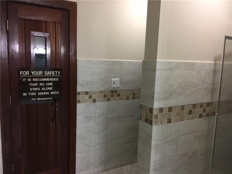 Lauderdale Oaks - Residential