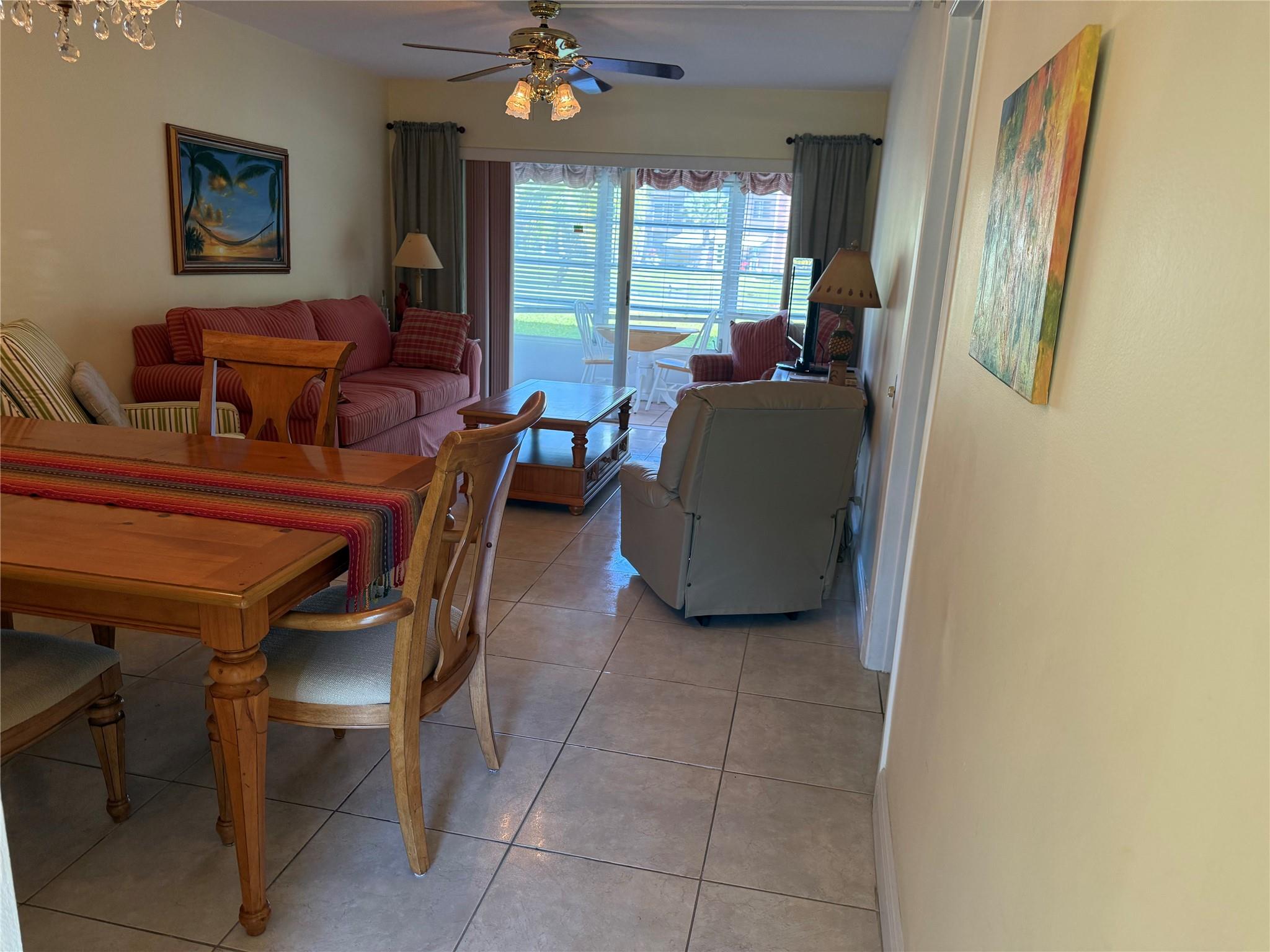 Lauderdale Oaks - Residential