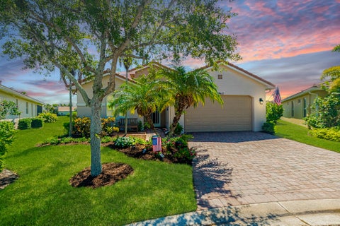 Photo of 9612 SW Gum Tree Court, Port Saint Lucie, FL 34987 (MLS # B26044452)