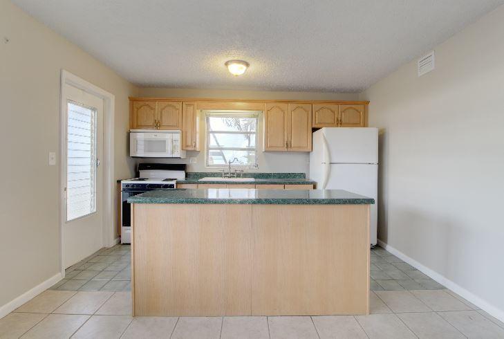 COLONIAL RIDGE CORP - Residential