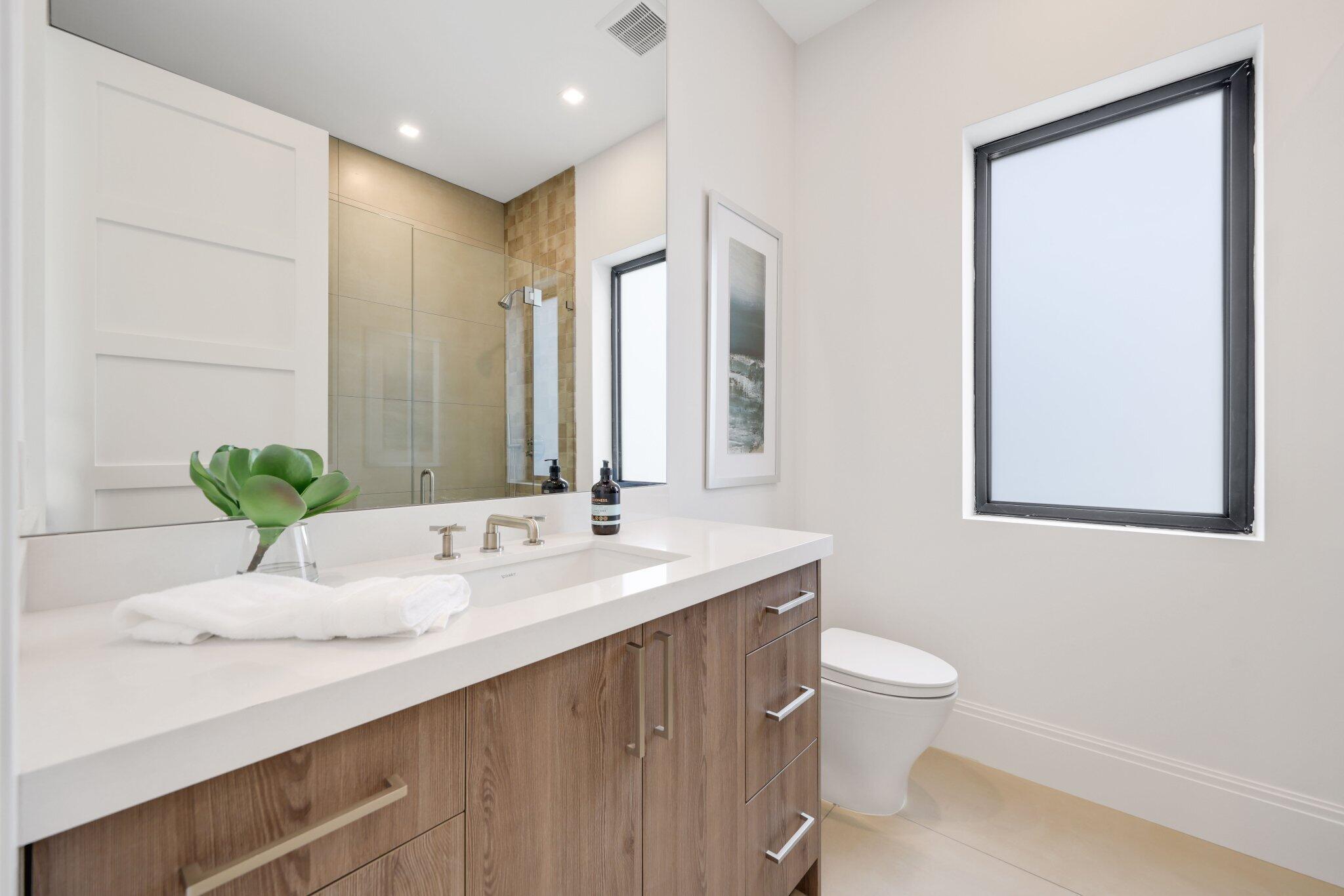 SEAGATE EXT - Residential