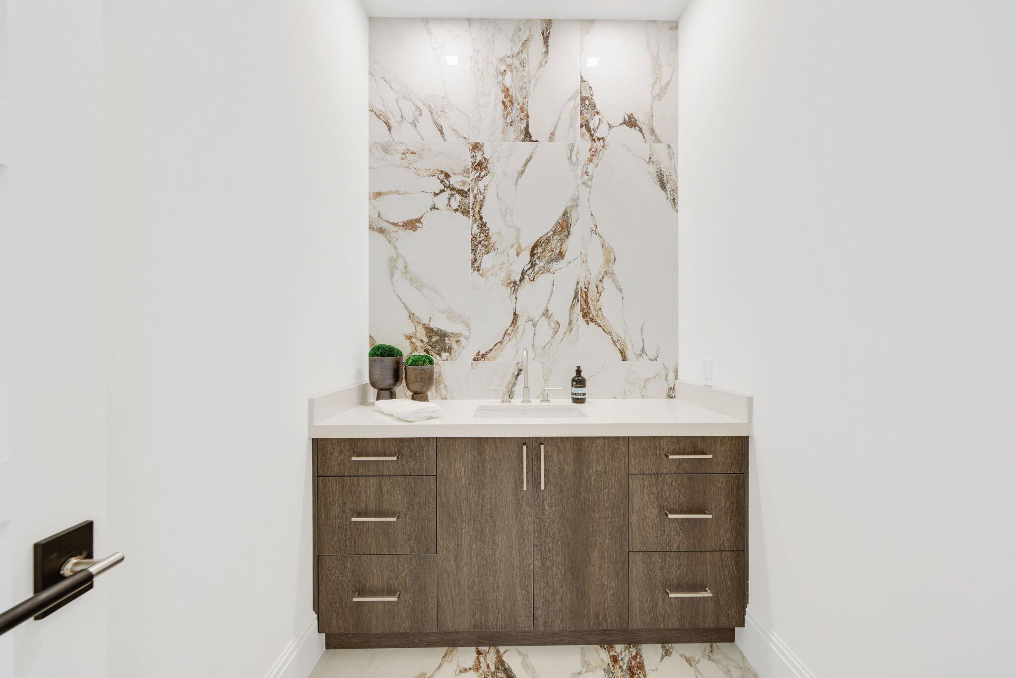 SEAGATE EXT - Residential