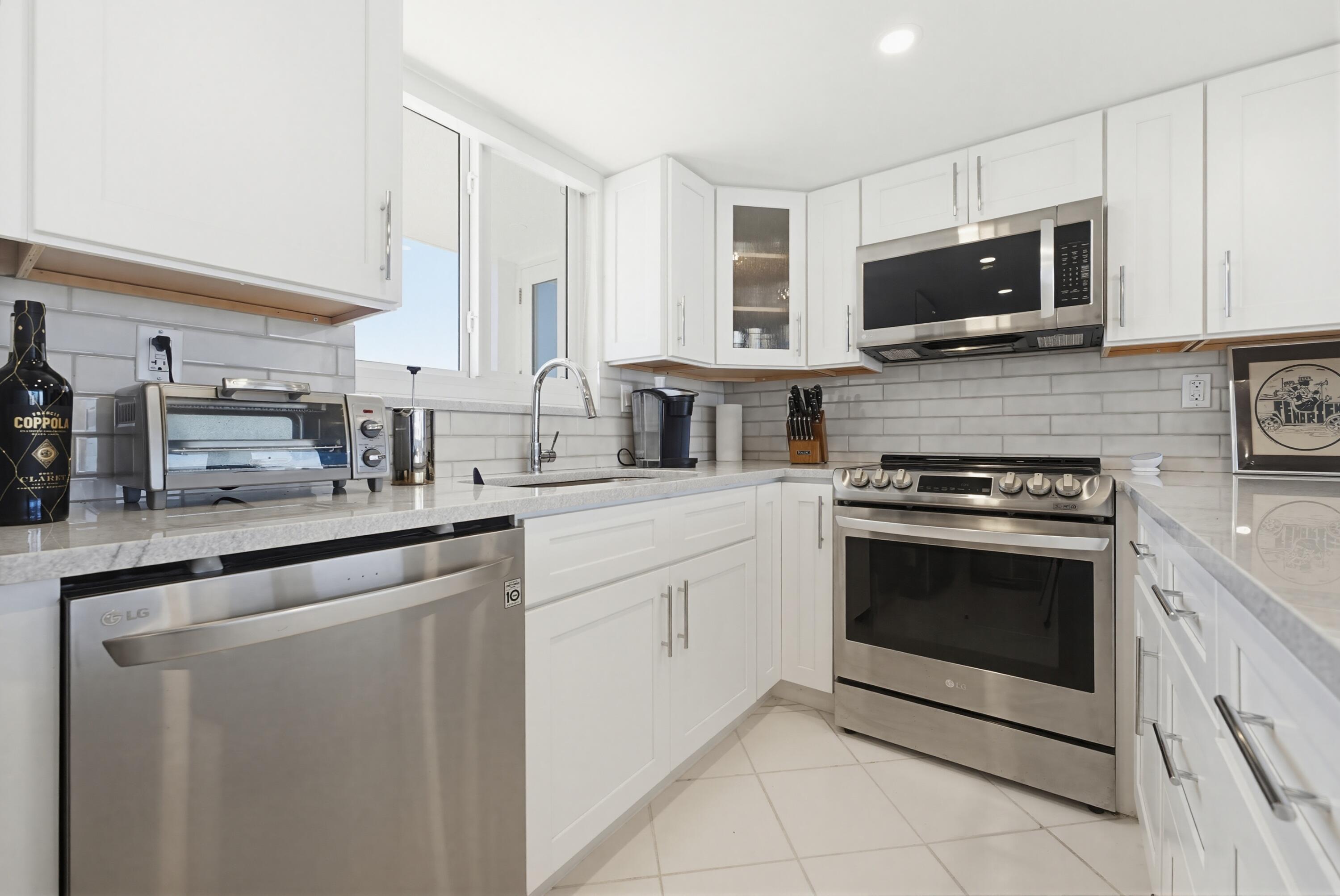 PRESIDENT OF PALM BEACH CONDO - Residential Lease