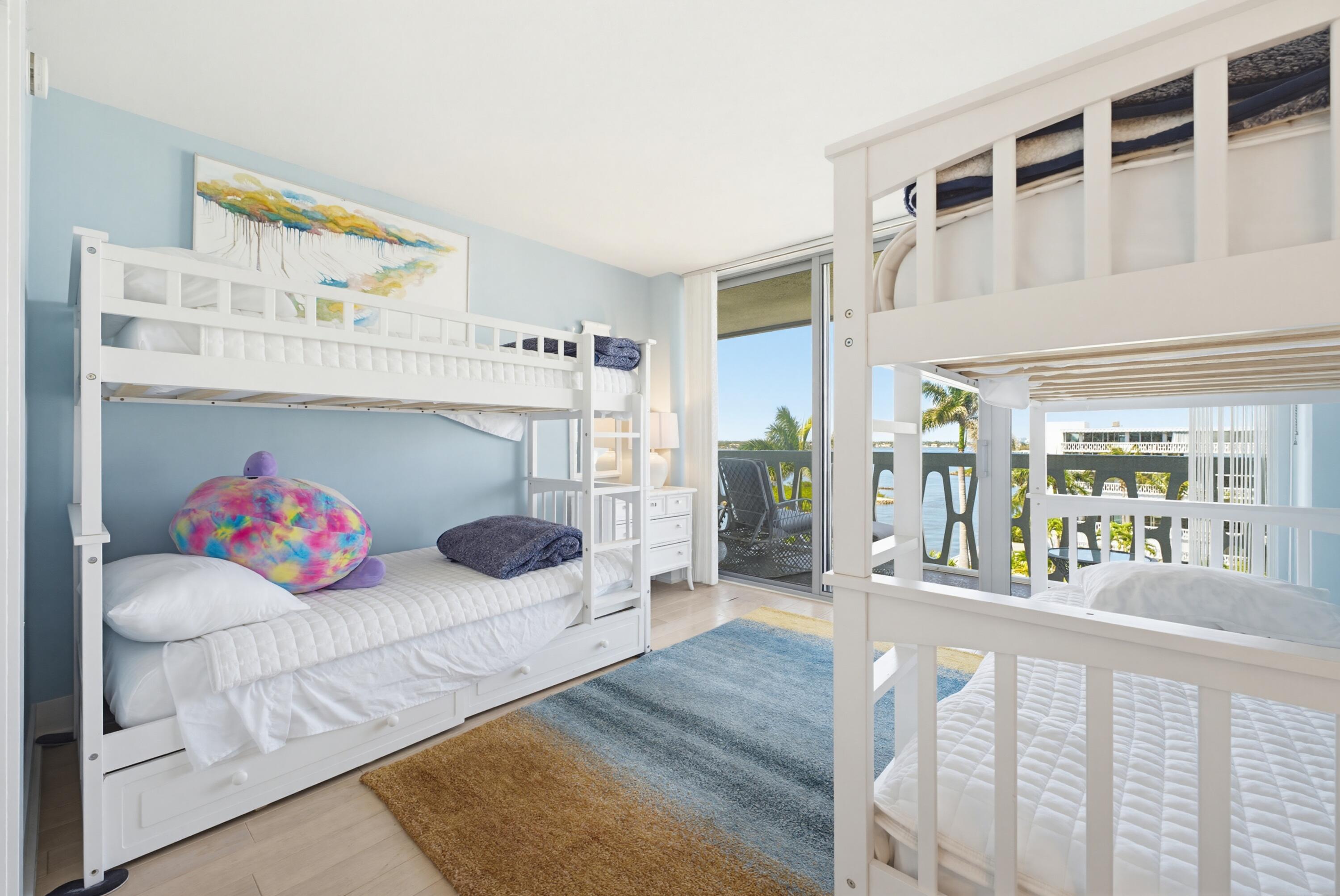 PRESIDENT OF PALM BEACH CONDO - Residential Lease