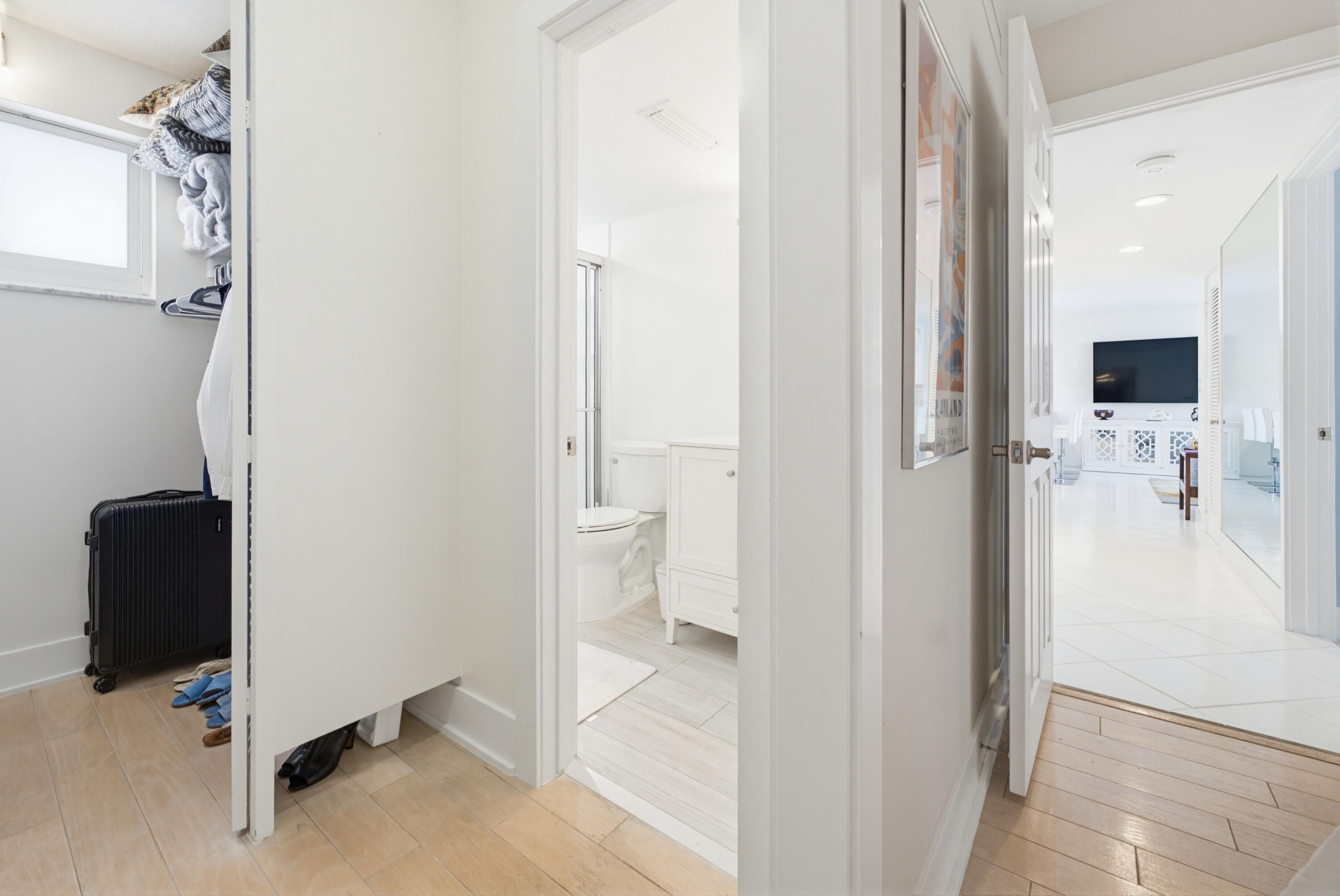 PRESIDENT OF PALM BEACH CONDO - Residential Lease