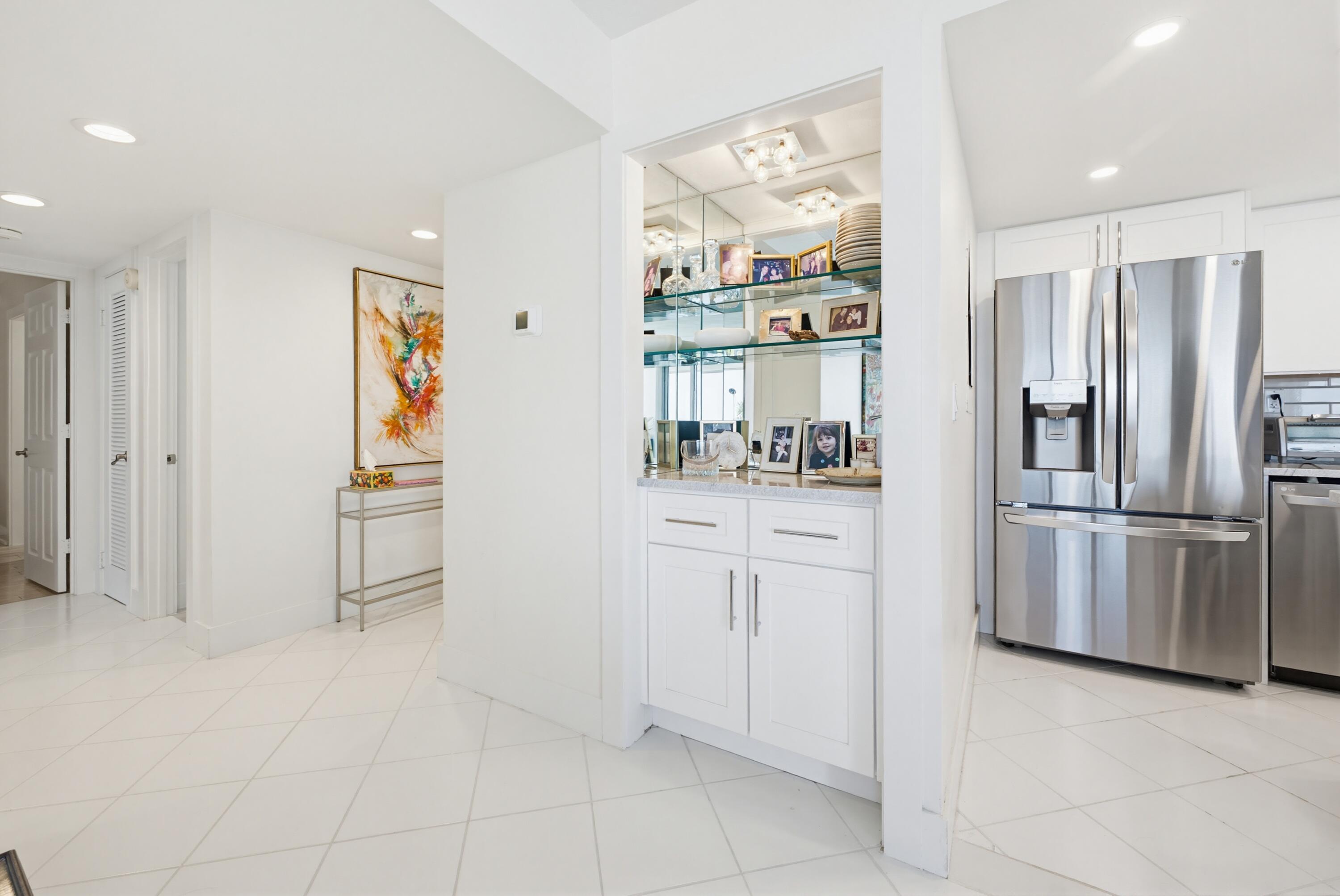 PRESIDENT OF PALM BEACH CONDO - Residential Lease