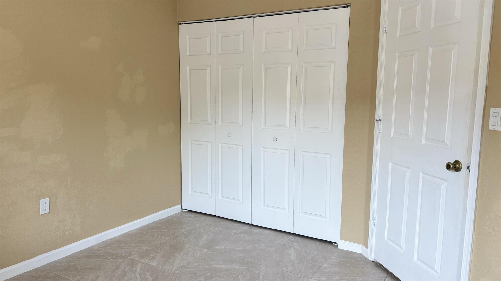 BELVEDERE ISLES CONDO NO - Residential Lease