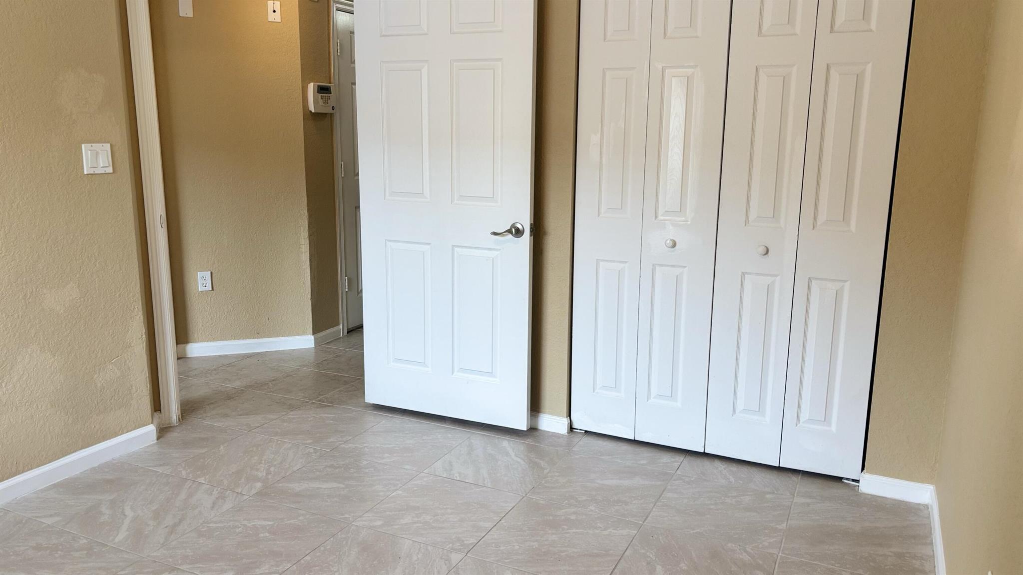 BELVEDERE ISLES CONDO NO - Residential Lease