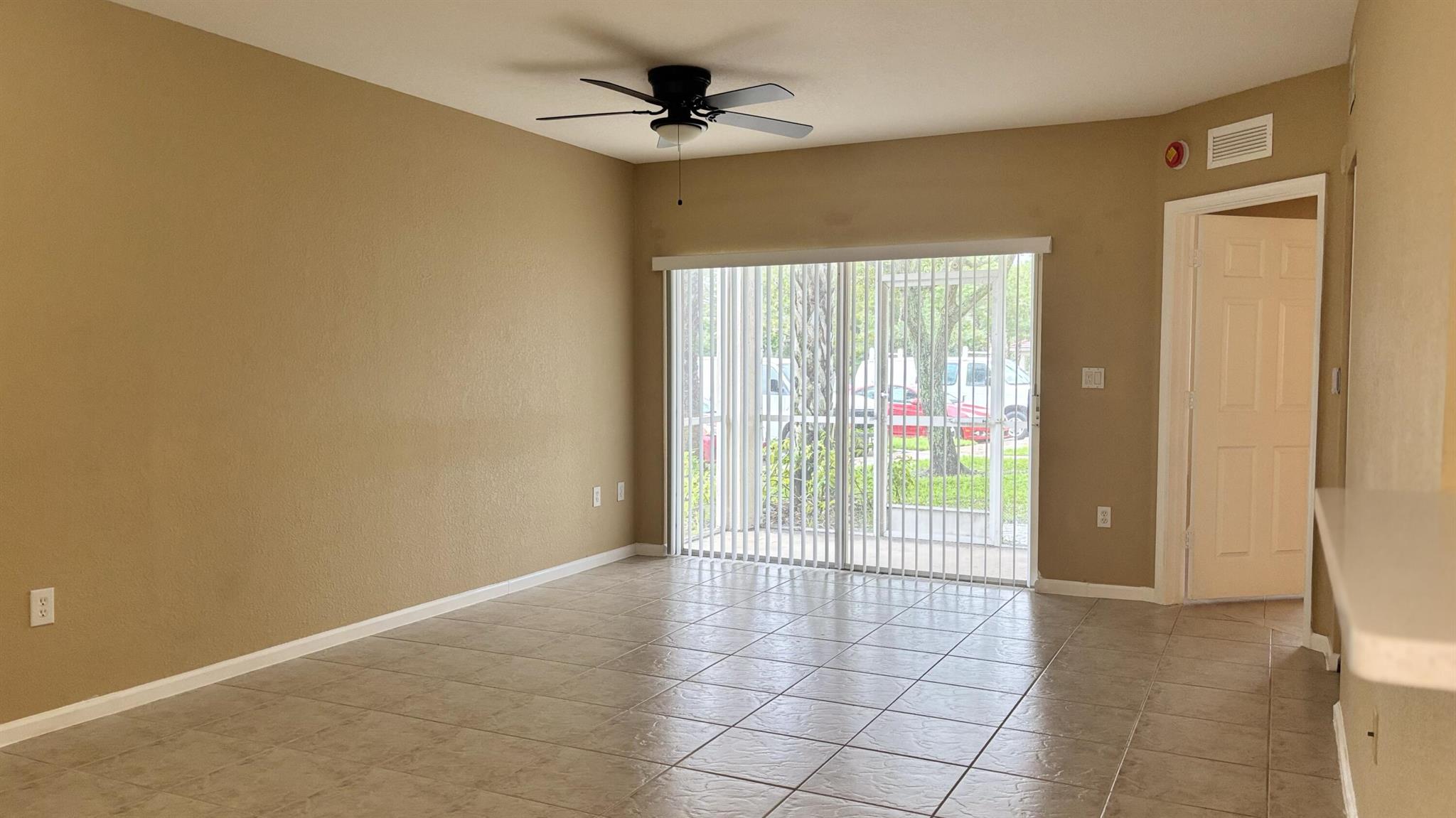 BELVEDERE ISLES CONDO NO - Residential Lease