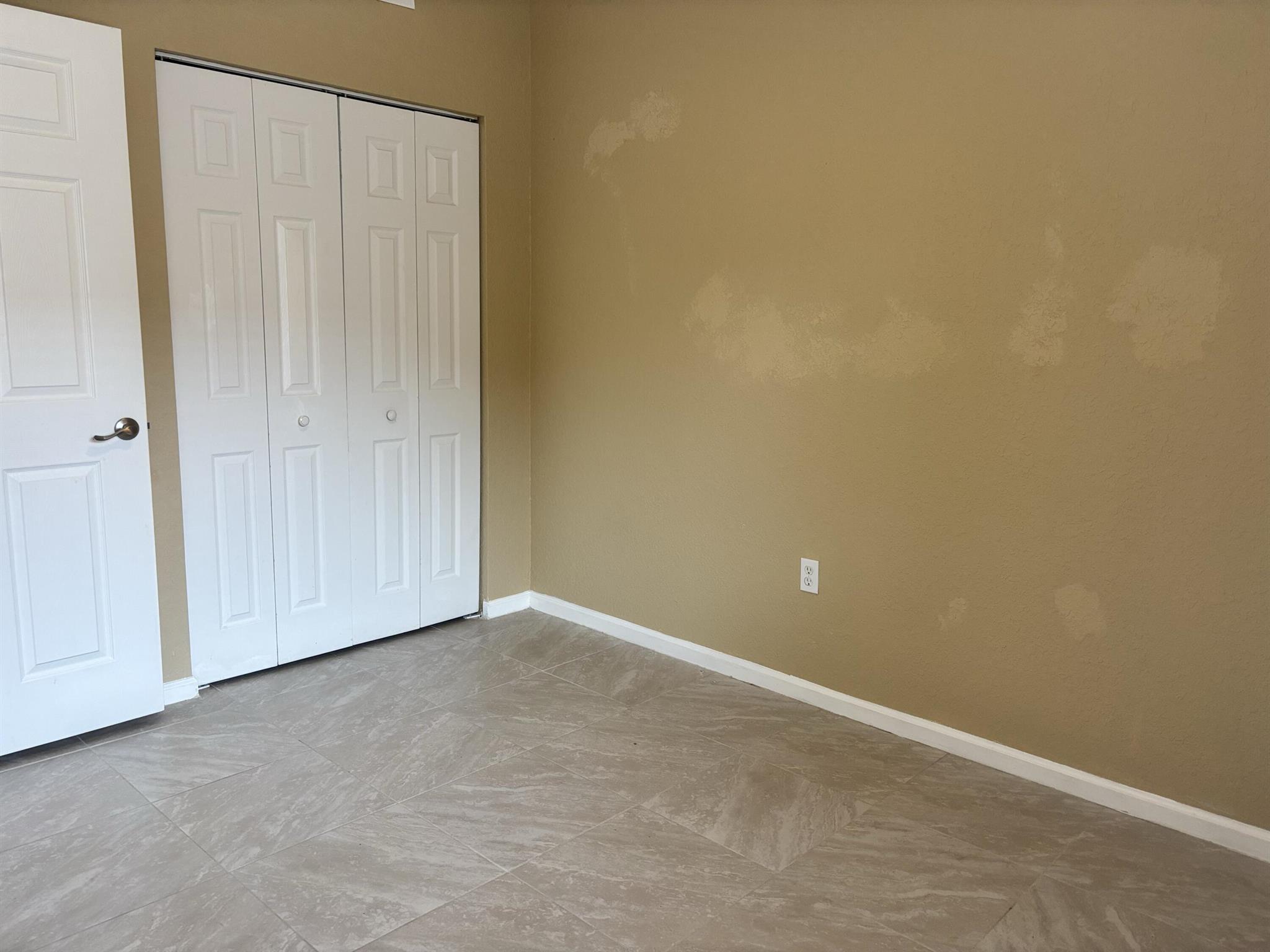 BELVEDERE ISLES CONDO NO - Residential Lease