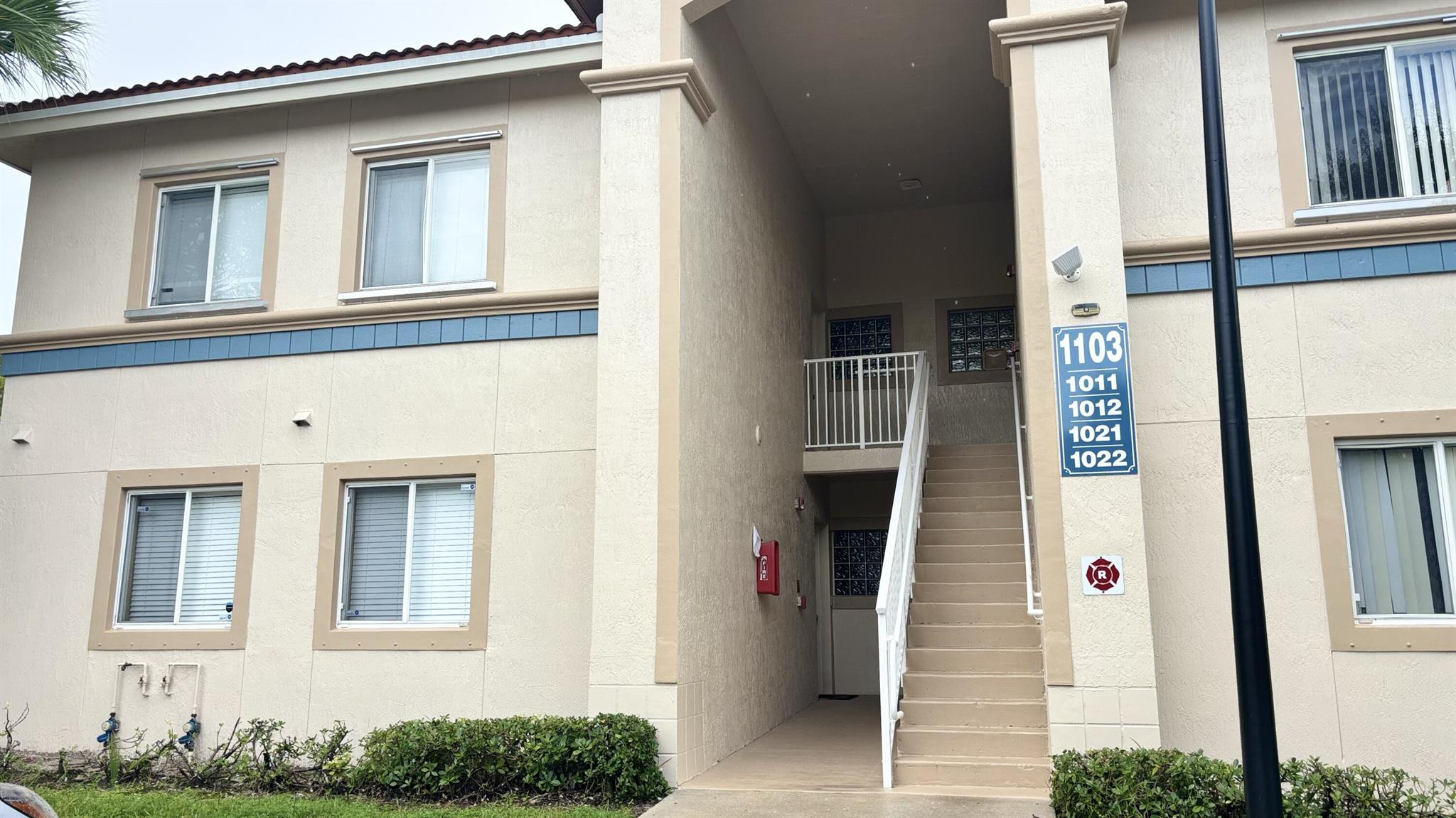 BELVEDERE ISLES CONDO NO - Residential Lease