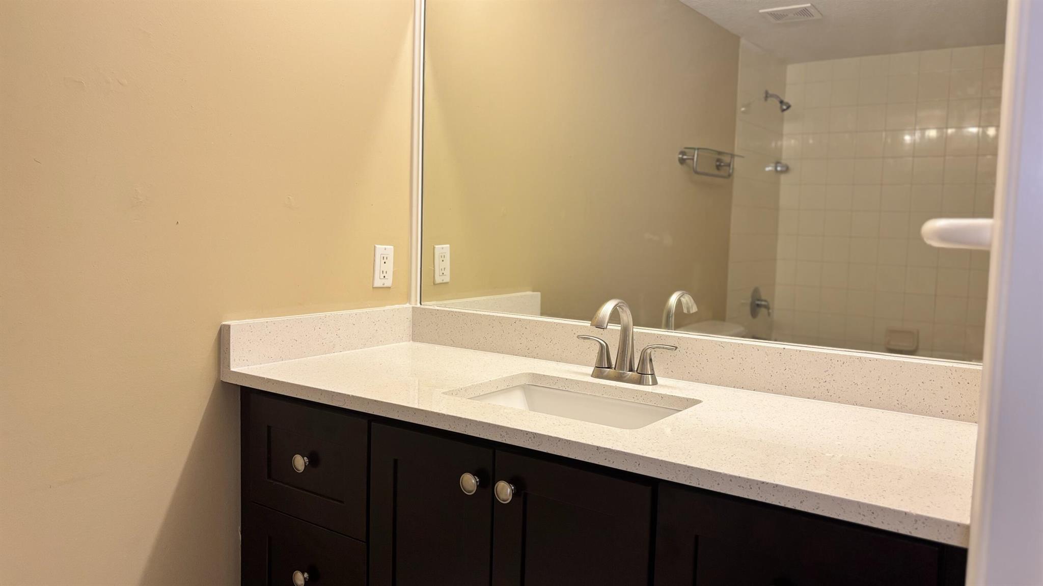 BELVEDERE ISLES CONDO NO - Residential Lease