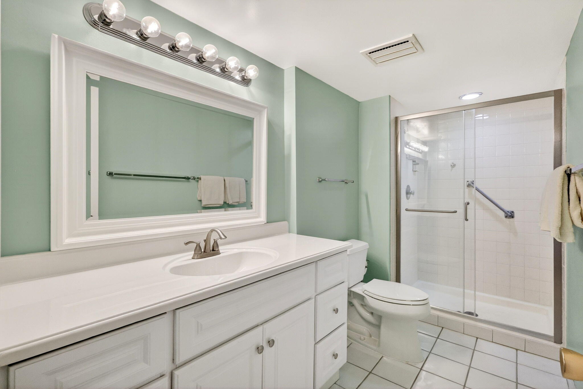 CONQUISTADOR CONDO - Residential